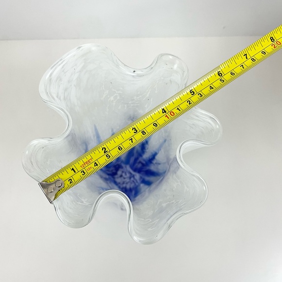Handkerchief Vase White And Cobalt Blue Splatter Art Glass 9.25” Vase - Picture 8 of 15